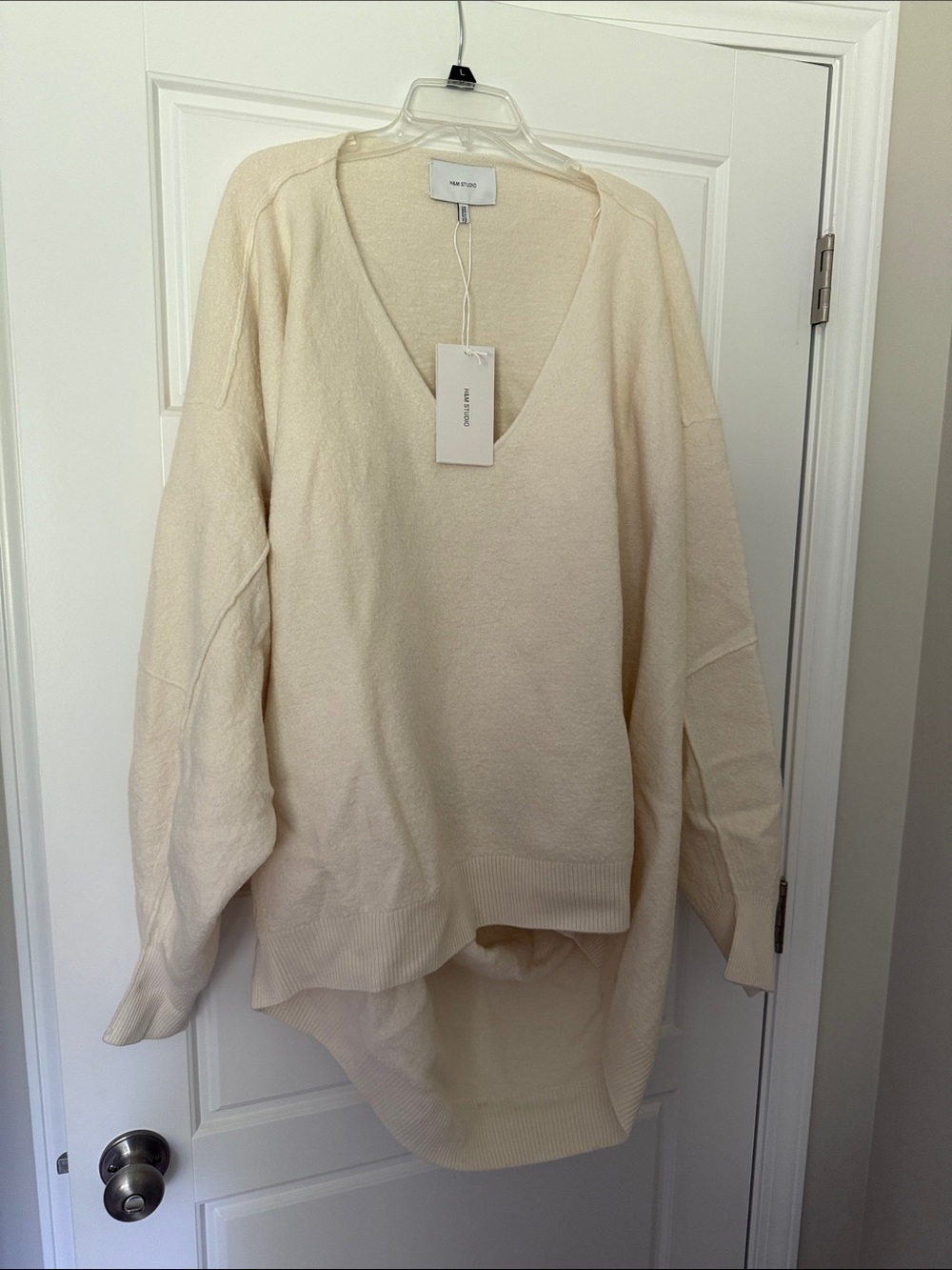 H&M Cream V-Neck Oversized Sweater